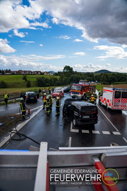 Verkehrsunfall in Edermünde Holzhausen