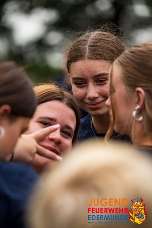 Jugendfeuerwehr erobert MoviePark
