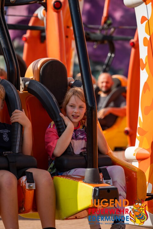Jugendfeuerwehr erobert MoviePark