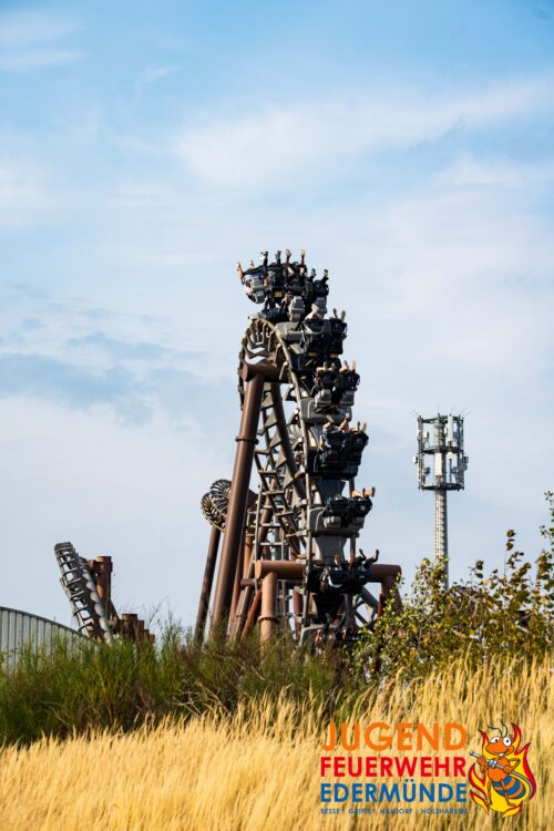 Jugendfeuerwehr erobert MoviePark