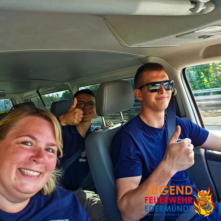 Jugendfeuerwehr erobert MoviePark